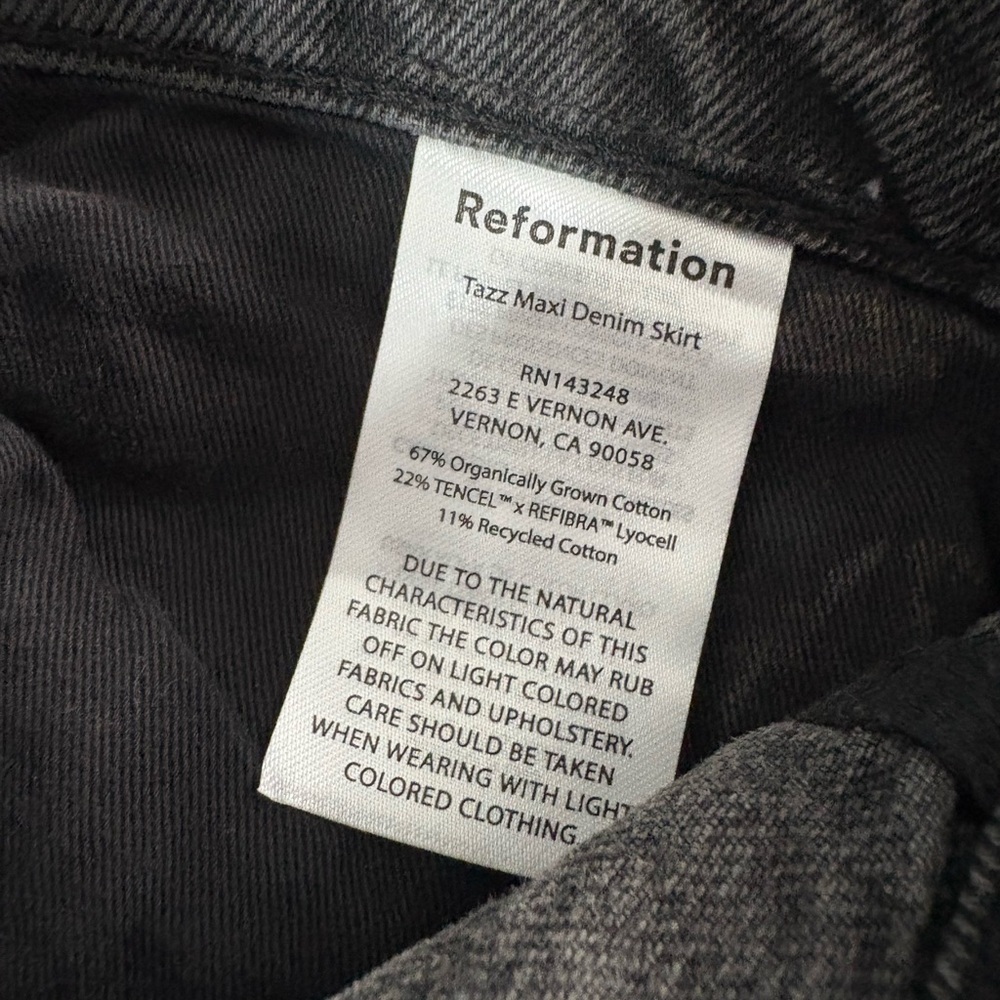 Reformation Tazz‎ Maxi Denim Skirt In Faded Black Color With Split Front Size 28 - Picture 7 of 11